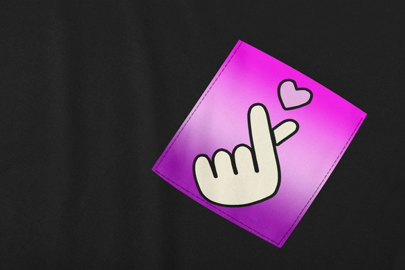 Koszulka z kieszonką ZNAK MIŁOŚCI OPPA