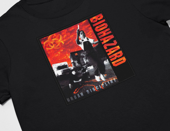 Koszulka z naszywką Biohazard 01