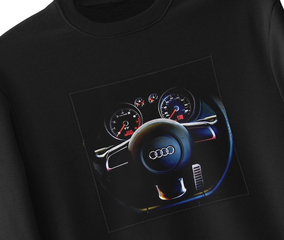 Bluza z naszywką Audi 01