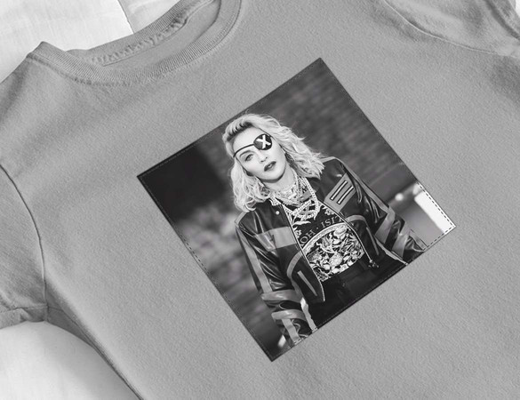 Bluzka damska z naszywką MADONNA Like a..