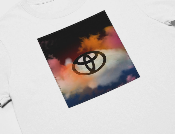 Koszulka z naszywką Toyota logo colourful