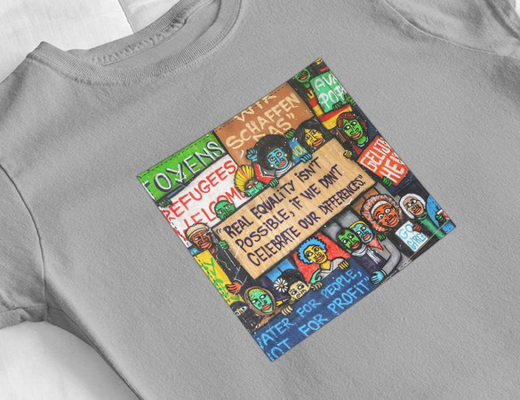 Bluzka damska z naszywką Anti Racism