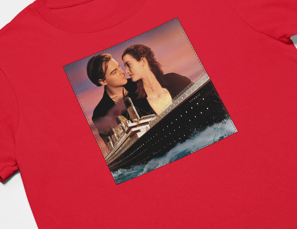 Koszulka z naszywką Titanic