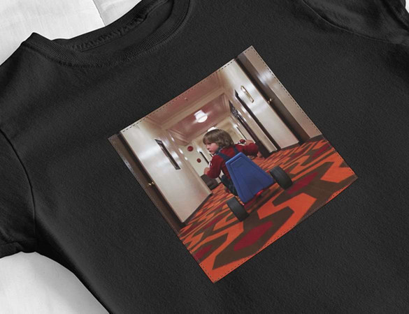 Bluzka damska z naszywką Lśnienie Danny