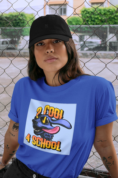 Koszulka z naszywką 2 cool 4 school