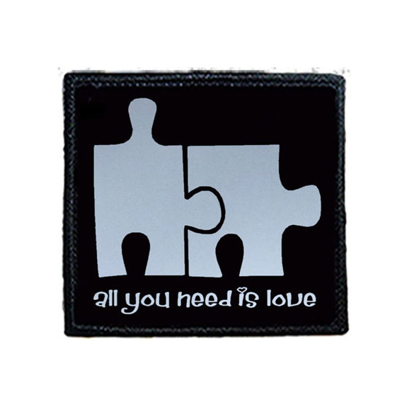 Naszywka  ALL YOU NEED IS LOVE