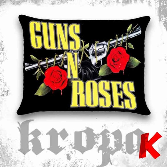 Poduszka Guns N’ Roses duża 58 cm 38 cm