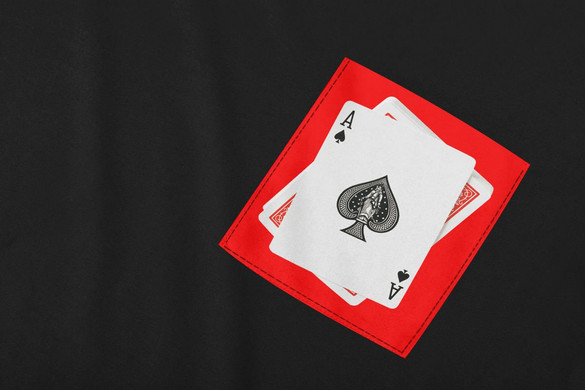 Koszulka z kieszonką KARTY AS