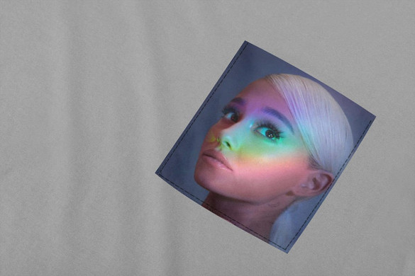 Koszulka z kieszonką ARIANA GRANDE