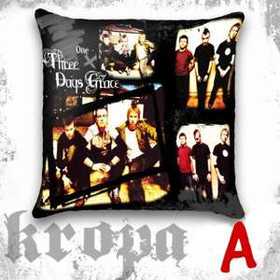 Poduszka THREE DAYS GRACE