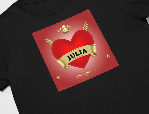 Koszulka z naszywką na Walentynki TWÓJ NAPIS