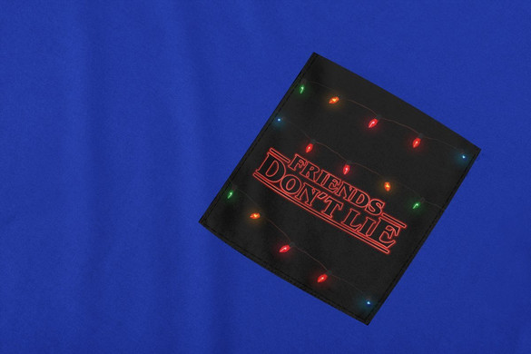 Koszulka z kieszonką STRANGER THINGS 02