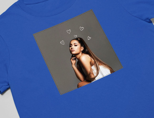 Koszulka z naszywką ARIANA GRANDE 02