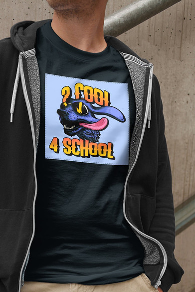 Koszulka z naszywką 2 cool 4 school