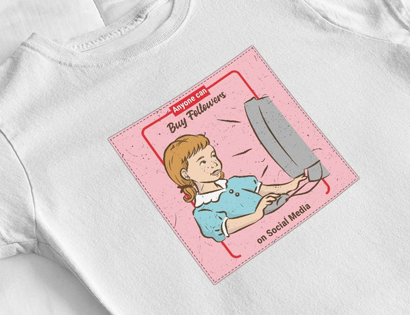 Bluzka damska z naszywką Enyone can...