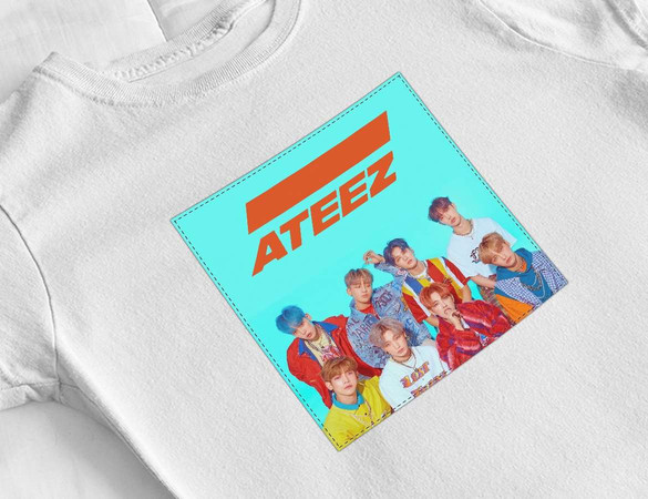 Bluzka damska z naszywką ATEEZ band