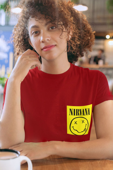 Koszulka z kieszonką NIRVANA SMILE