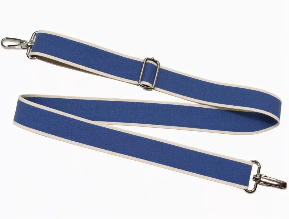 Pasek do torby jeansowy z jasnobeżowymi brzegami 38 mm z regulacją długości 76–134 cm i dwoma karabińczykami