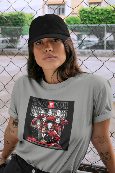 Koszulka z naszywką Dom z papieru 02