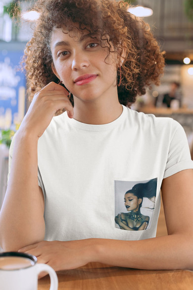 Koszulka z kieszonką ARIANA GRANDE