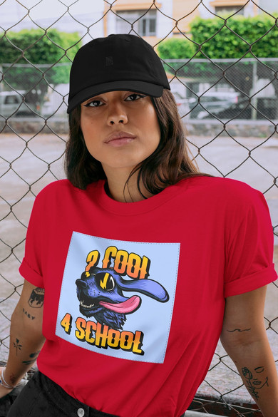 Koszulka z naszywką 2 cool 4 school