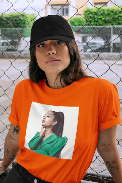 Koszulka z naszywką ARIANA GRANDE 01