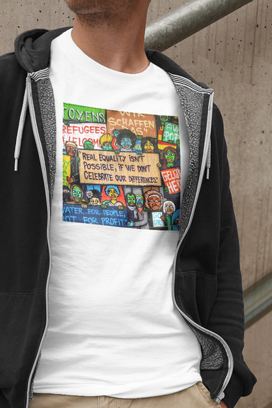 Koszulka z naszywką Anti Racism