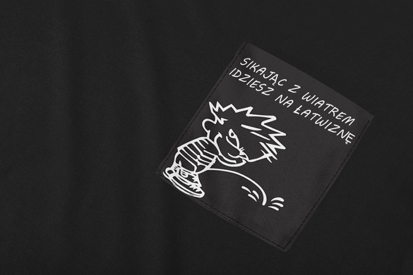 Koszulka z kieszonką Sikając z wiatrem ...