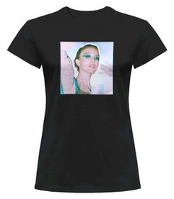 Bluzka damska z naszywką Euphoria Cassie