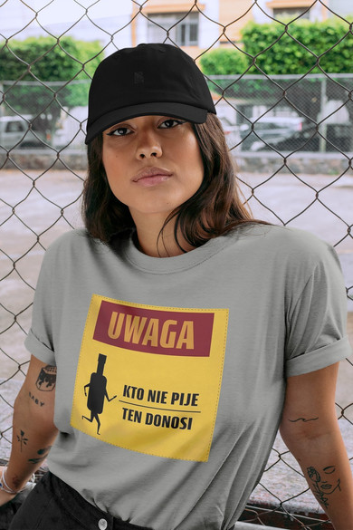 Koszulka z naszywką PRL- kto nie pije...