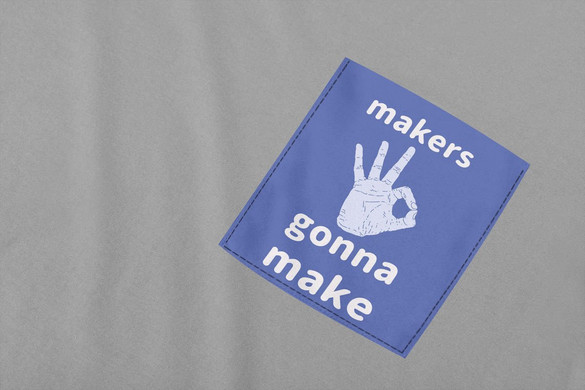 Koszulka z kieszonką MAKERS GONNA MAKE