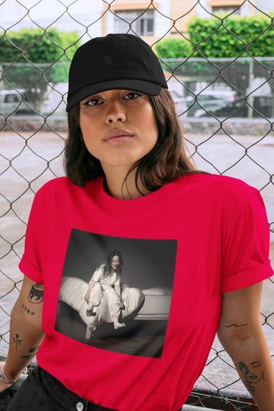 Koszulka z naszywką Billie Eilish 01