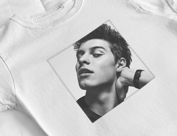 Bluzka damska z naszywką Shawn Mendes 01