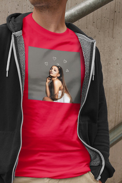 Koszulka z naszywką ARIANA GRANDE 02