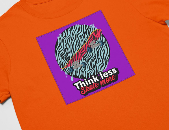 Koszulka z naszywką Think less,scate more