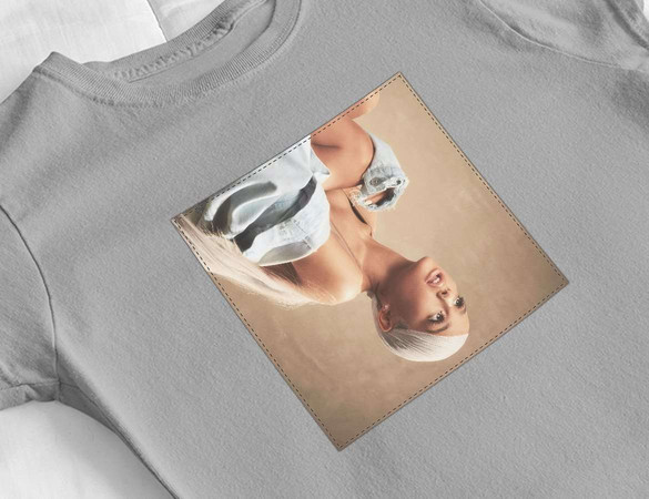 Bluzka damska z naszywką ARIANA GRANDE SWEETENER