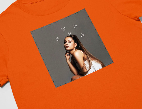 Koszulka z naszywką ARIANA GRANDE 02