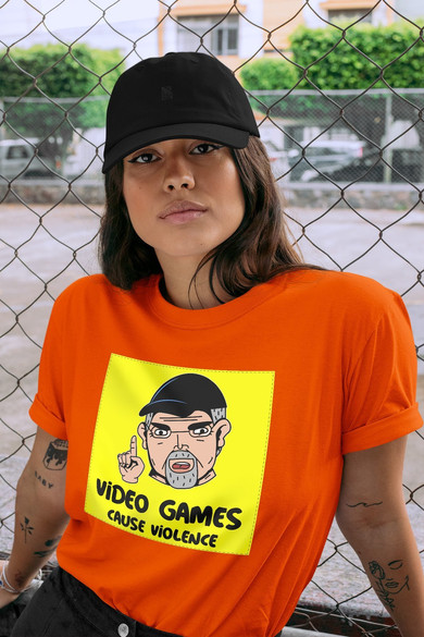 Koszulka z naszywką Video games...