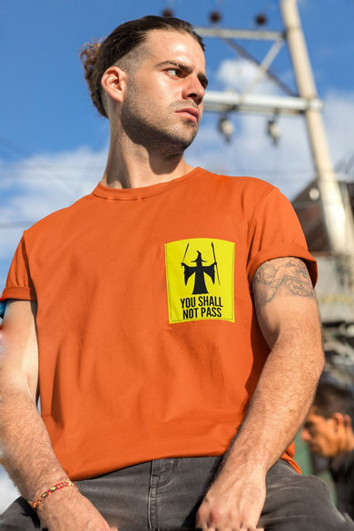 Koszulka z kieszonką YOU SHALL NOT PASS