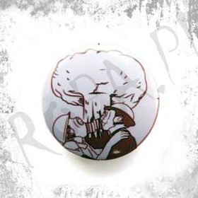 Przypinka MAKE LOVE NOT WAR