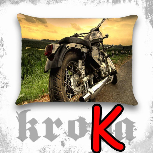 Poduszka MOTORY 58 CM 38 CM  PREZENT 