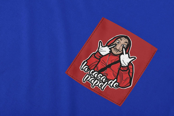 Koszulka z kieszonką DOM Z PAPIERU 01