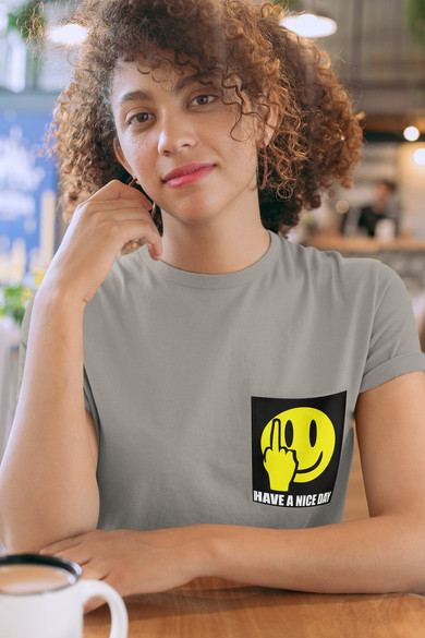 Koszulka z kieszonką Have a nice day