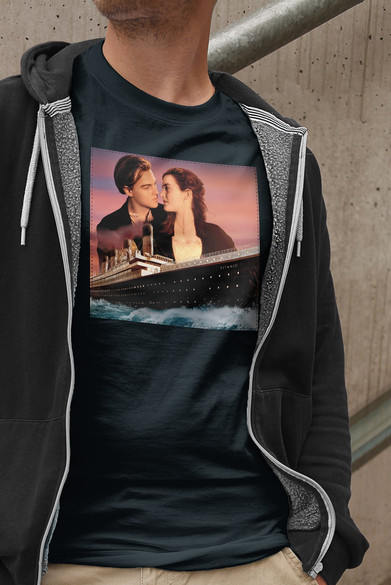 Koszulka z naszywką Titanic