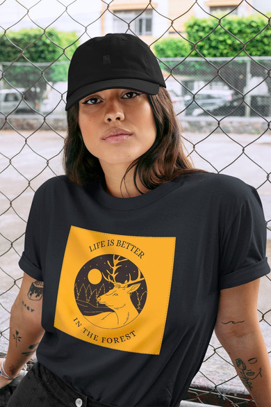 Koszulka z naszywką Life is better...