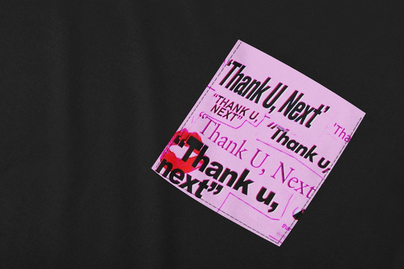 Koszulka z kieszonką ARIANA GRANDE