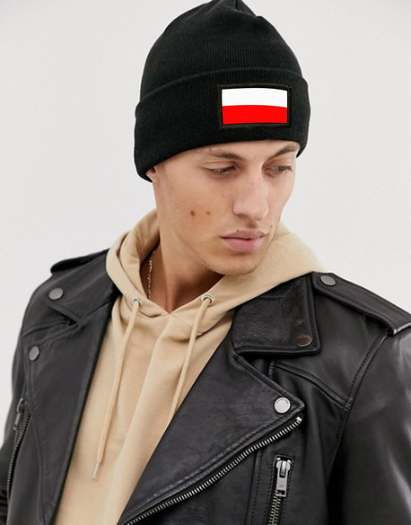 Czapka zimowa z naszywką FLAGA POLSKA