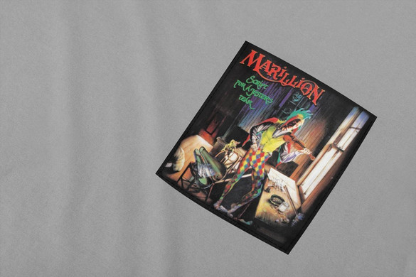 Koszulka z kieszonką Marillion 02