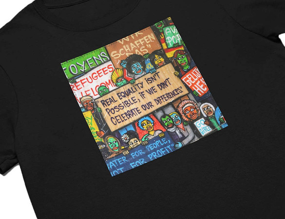 Koszulka z naszywką Anti Racism