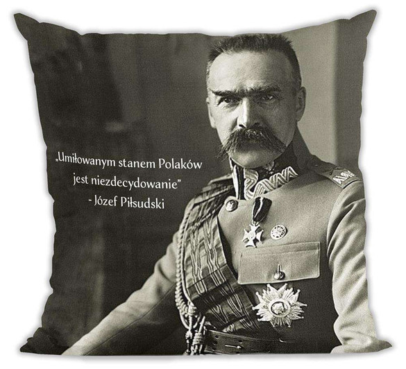 Poduszka Józef Piłsudski cytat "umiłowanym stanem Polaków..."